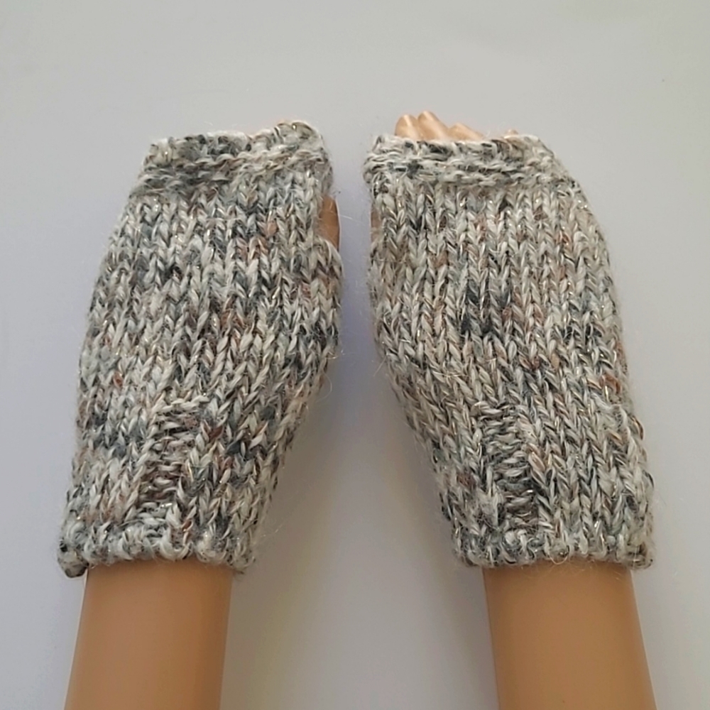 Luisa Brini Knit Fingerless Gloves - Picture 3 of 6